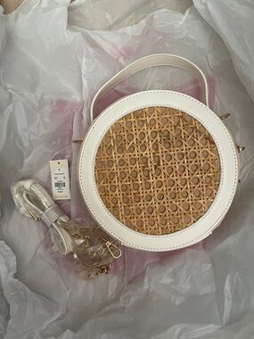 Francesca’s White Circle Straw Purse Crossbody Bag